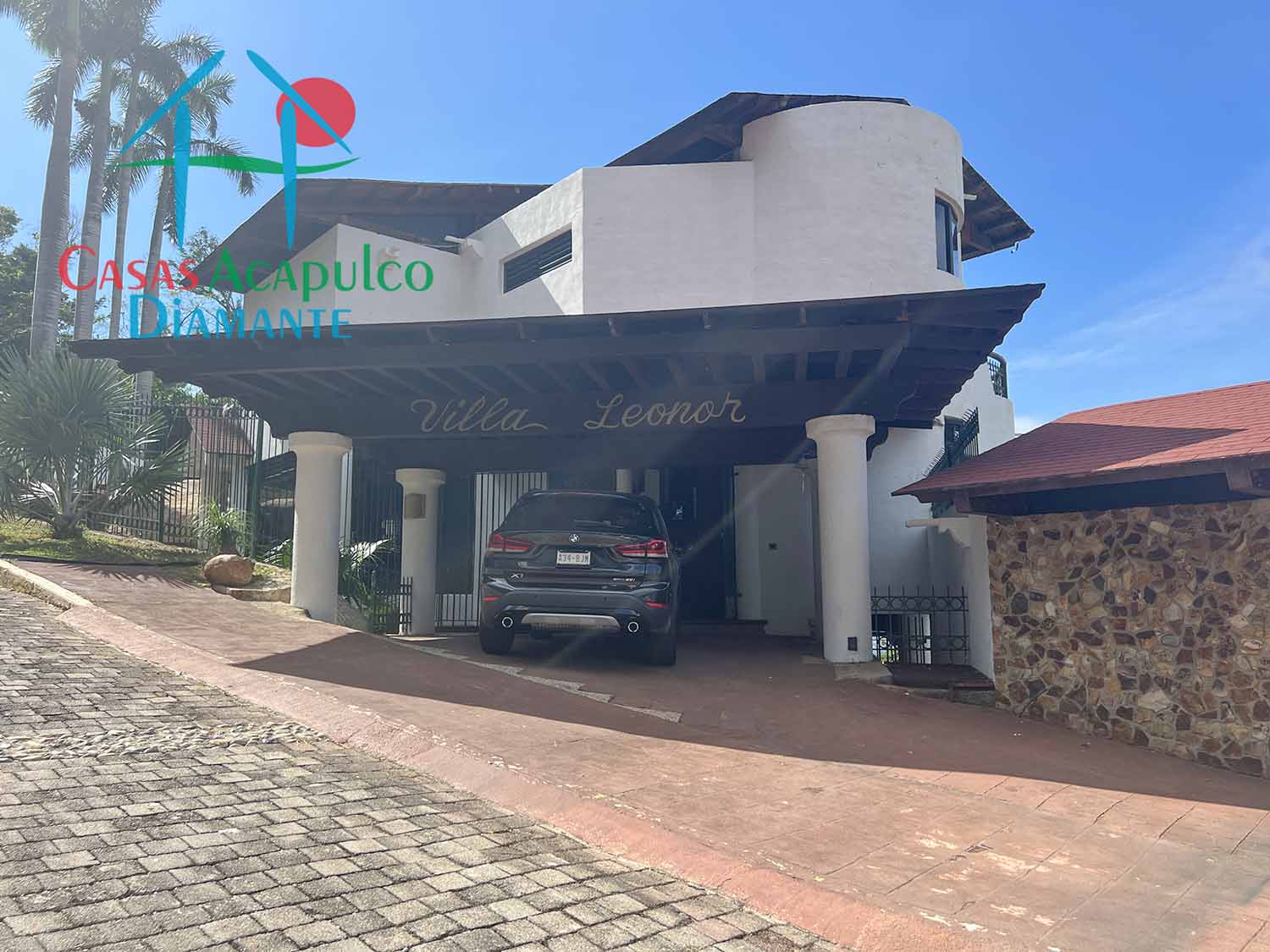 Villa Leonor - Estacionamiento 3